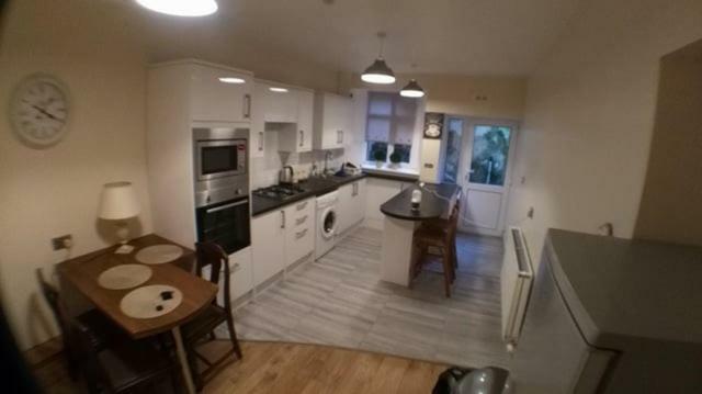 Large Garden Flat Near Marine Lake 웨스턴슈퍼매어 외부 사진