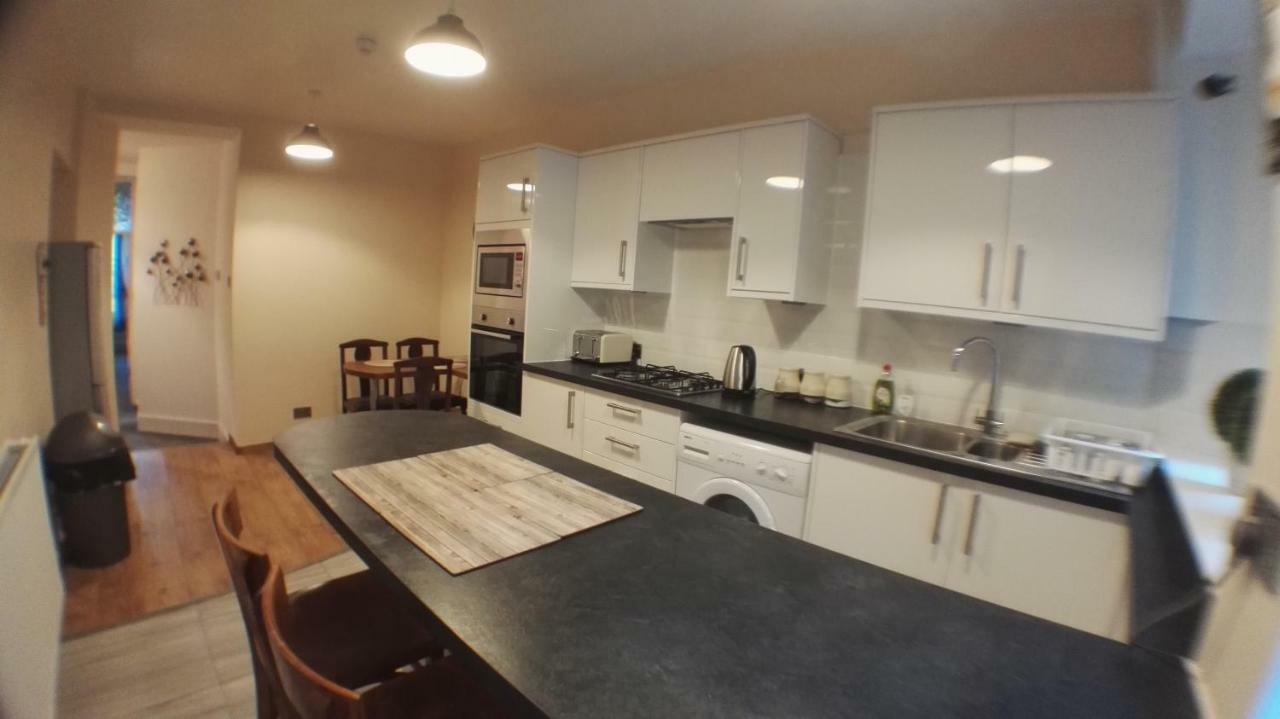 Large Garden Flat Near Marine Lake 웨스턴슈퍼매어 외부 사진